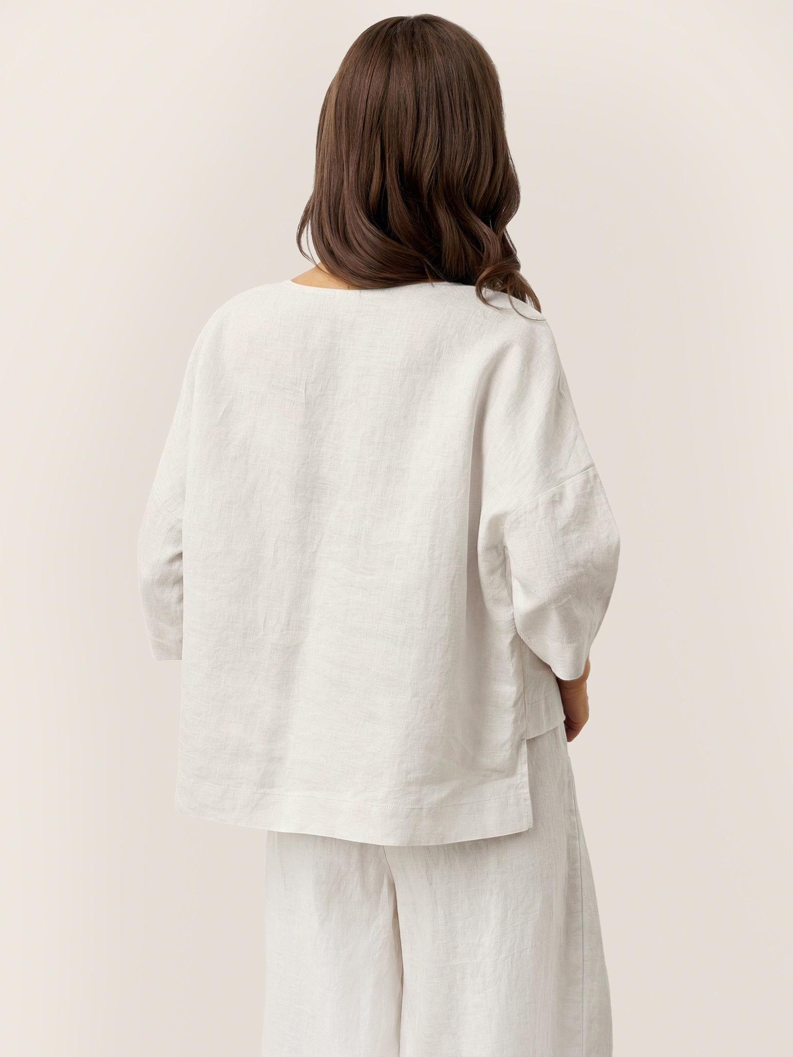 Viola Hørtop Dame – Drop Shoulder med Asymmetrisk Lag-kant