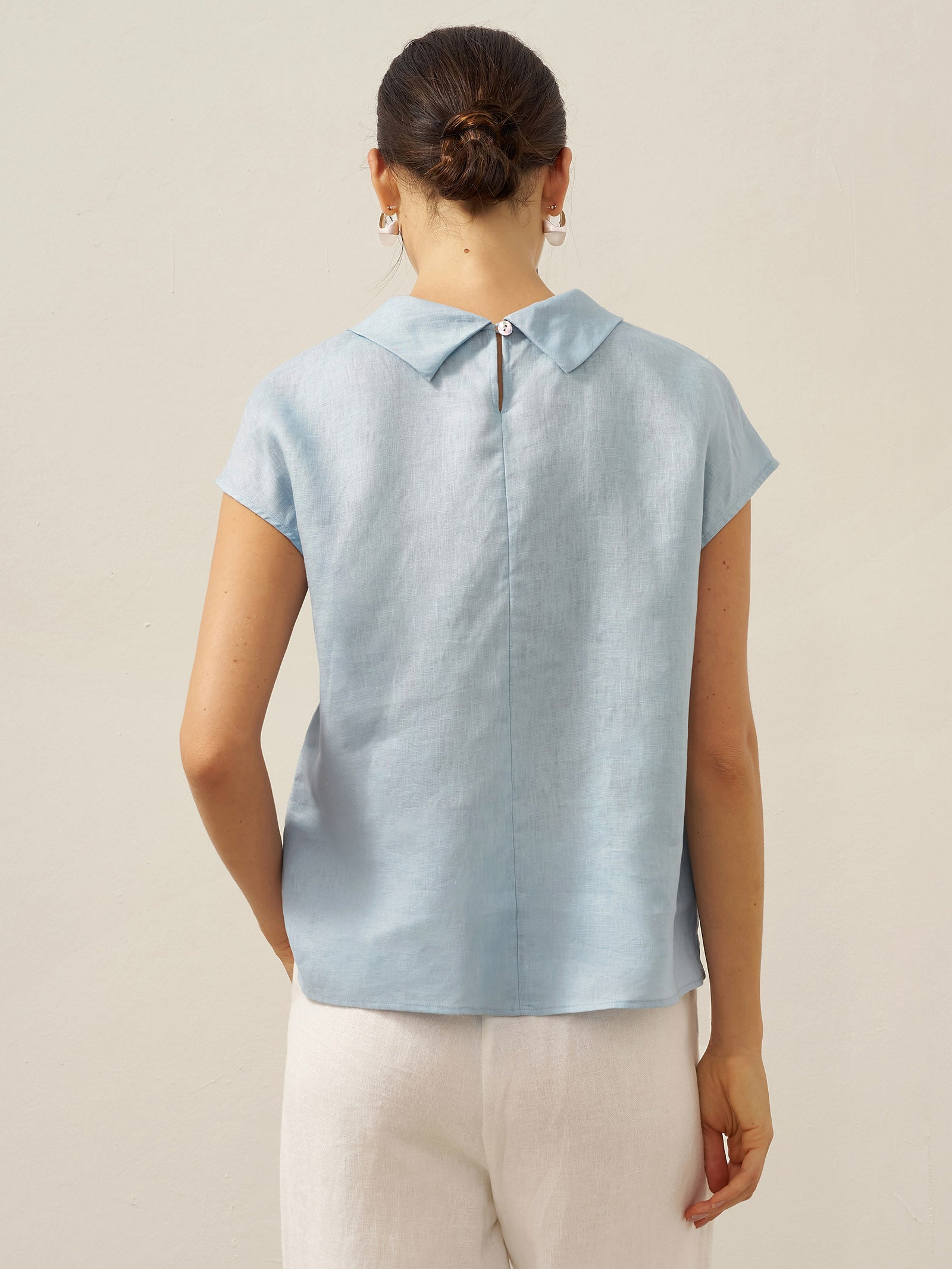 Yvonne Hørtop Dame – Cap Sleeve med Blød Kravefold i 100% Hør