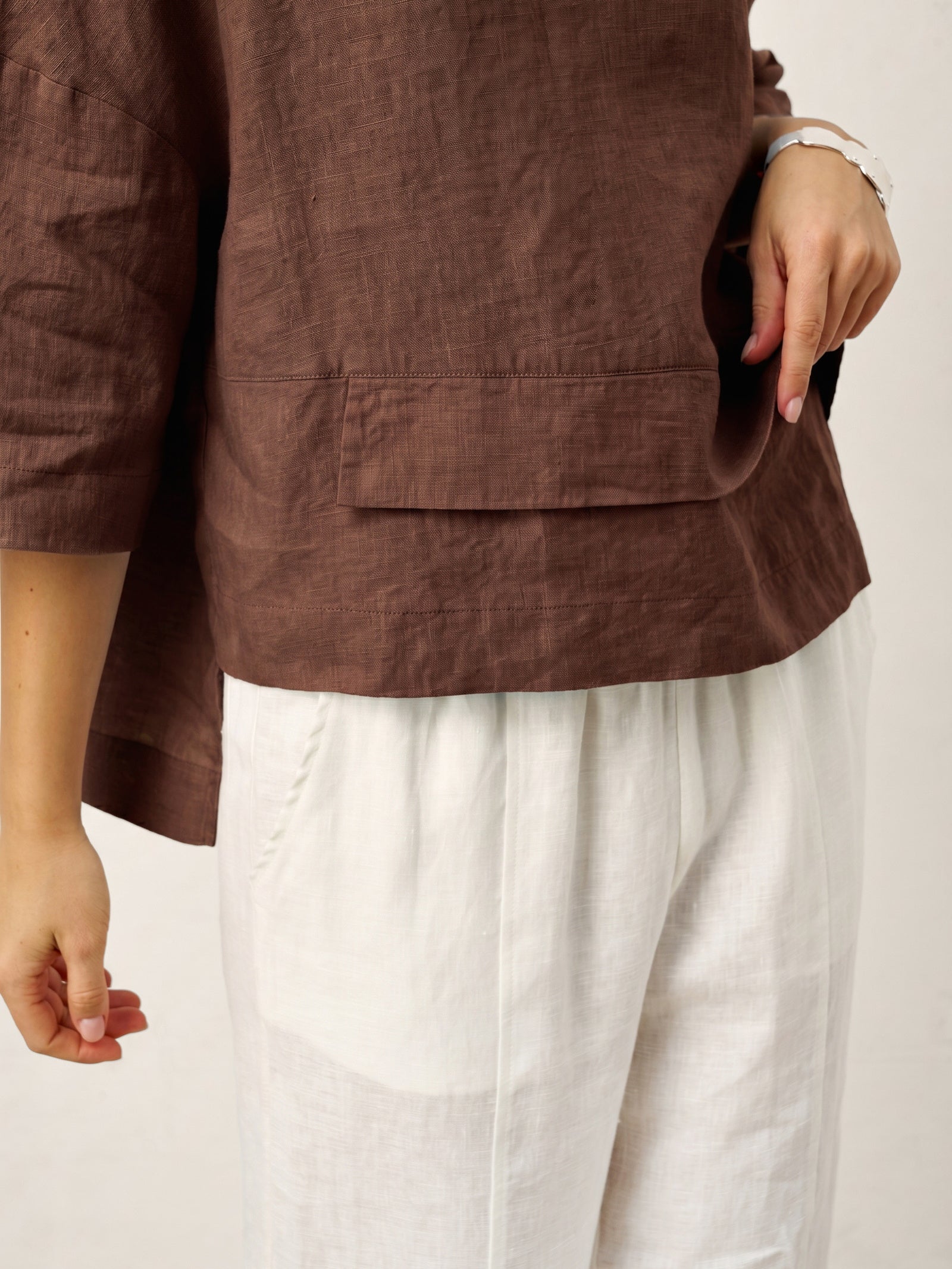 Viola Hørtop Dame – Drop Shoulder med Asymmetrisk Lag-kant