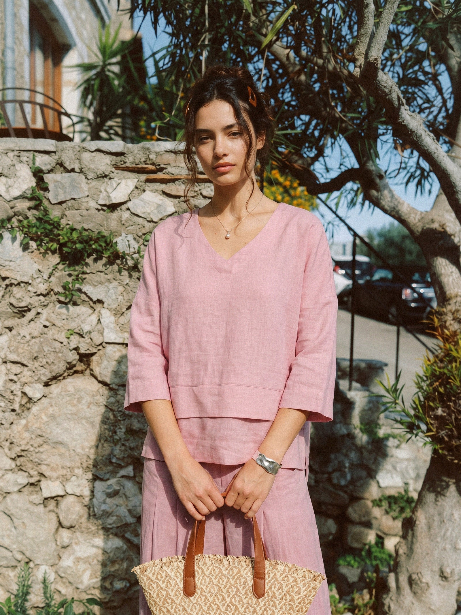 Viola Hørtop Dame – Drop Shoulder med Asymmetrisk Lag-kant