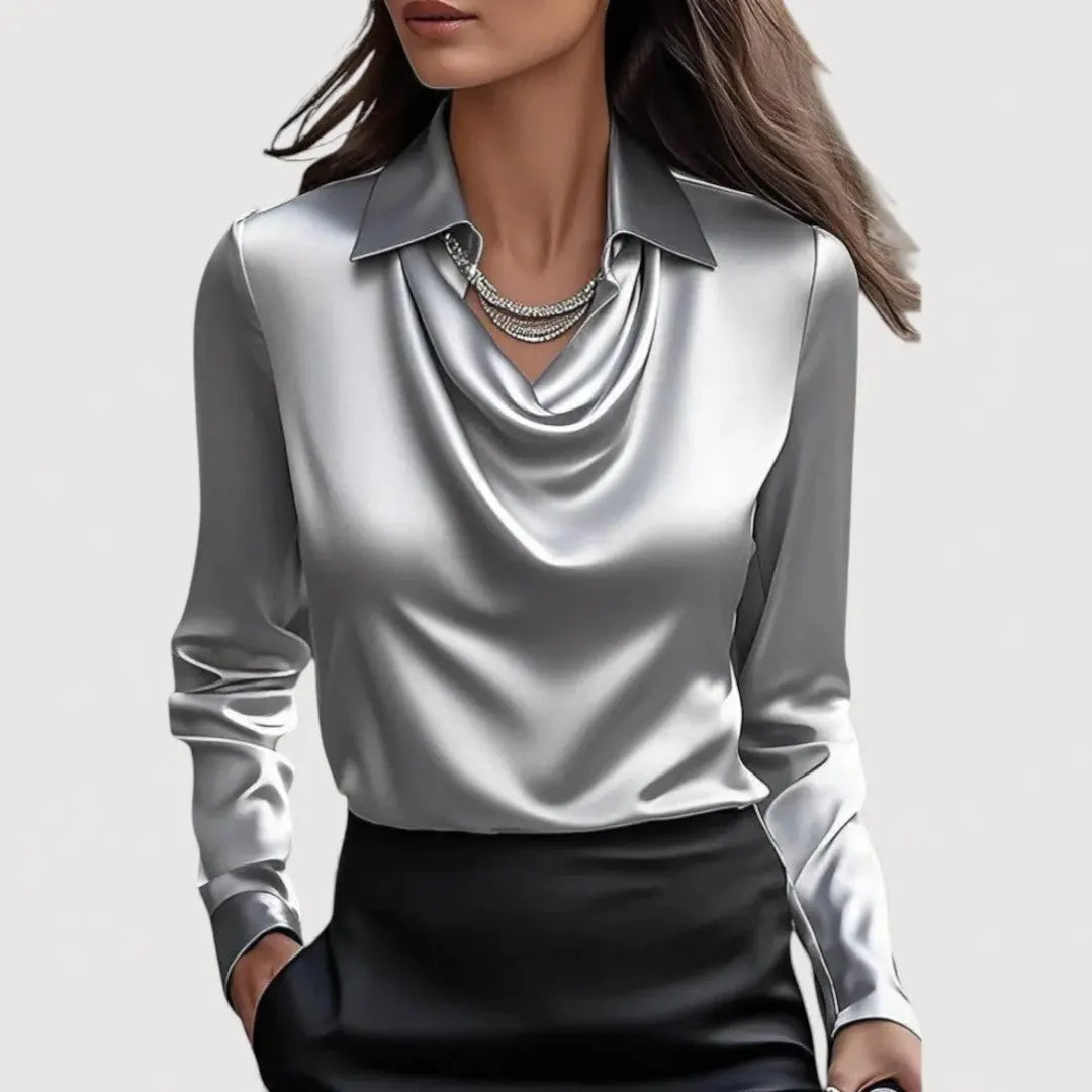 Sofie Satin Bluse | Elegant Bluse med Draperet Hals og Løs Pasform | Komfortabel Top til Arbejde og Fest 9