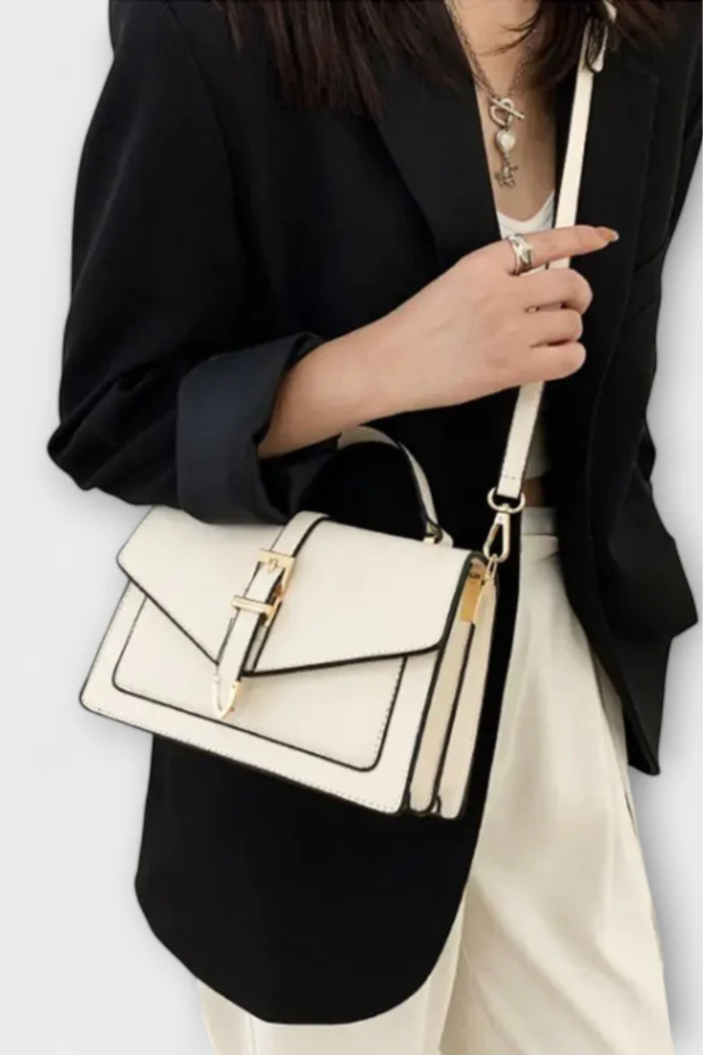 Elegant Crossbody Taske Dame med Struktureret Design & Guldfarvet Spænde for Stilfuld Hverdag 5