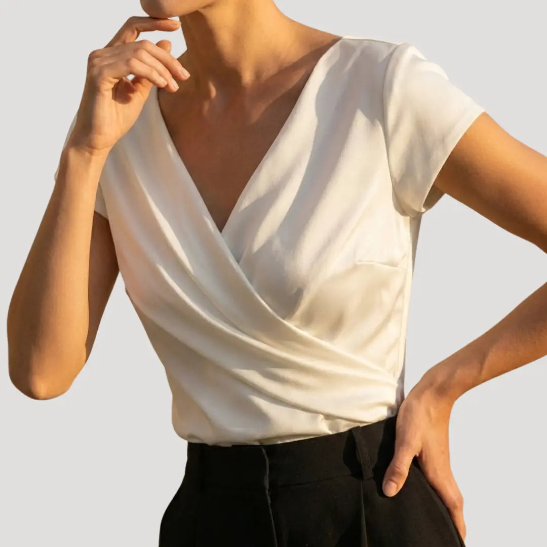 Elegant Slåom-Bluse til Kvinder med Draperet Design | Feminin V-Udskæring til Hverdag og Aften 4