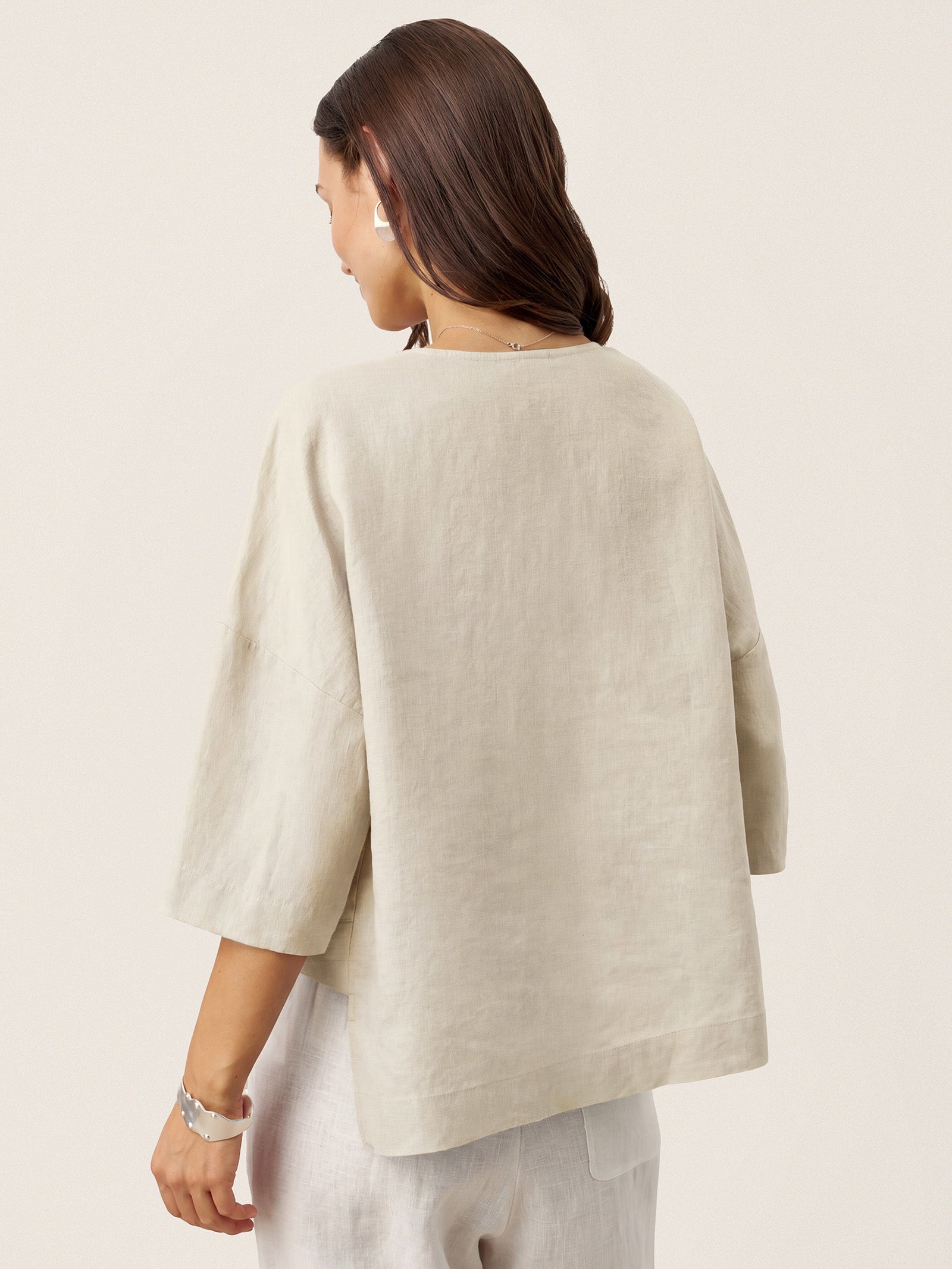 Viola Hørtop Dame – Drop Shoulder med Asymmetrisk Lag-kant