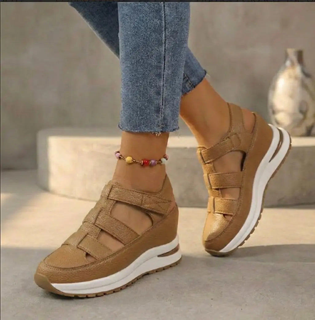 Isabella Sneaker Sandaler Dame – Bagfra – Let platformsål og støttende fodseng til sommer