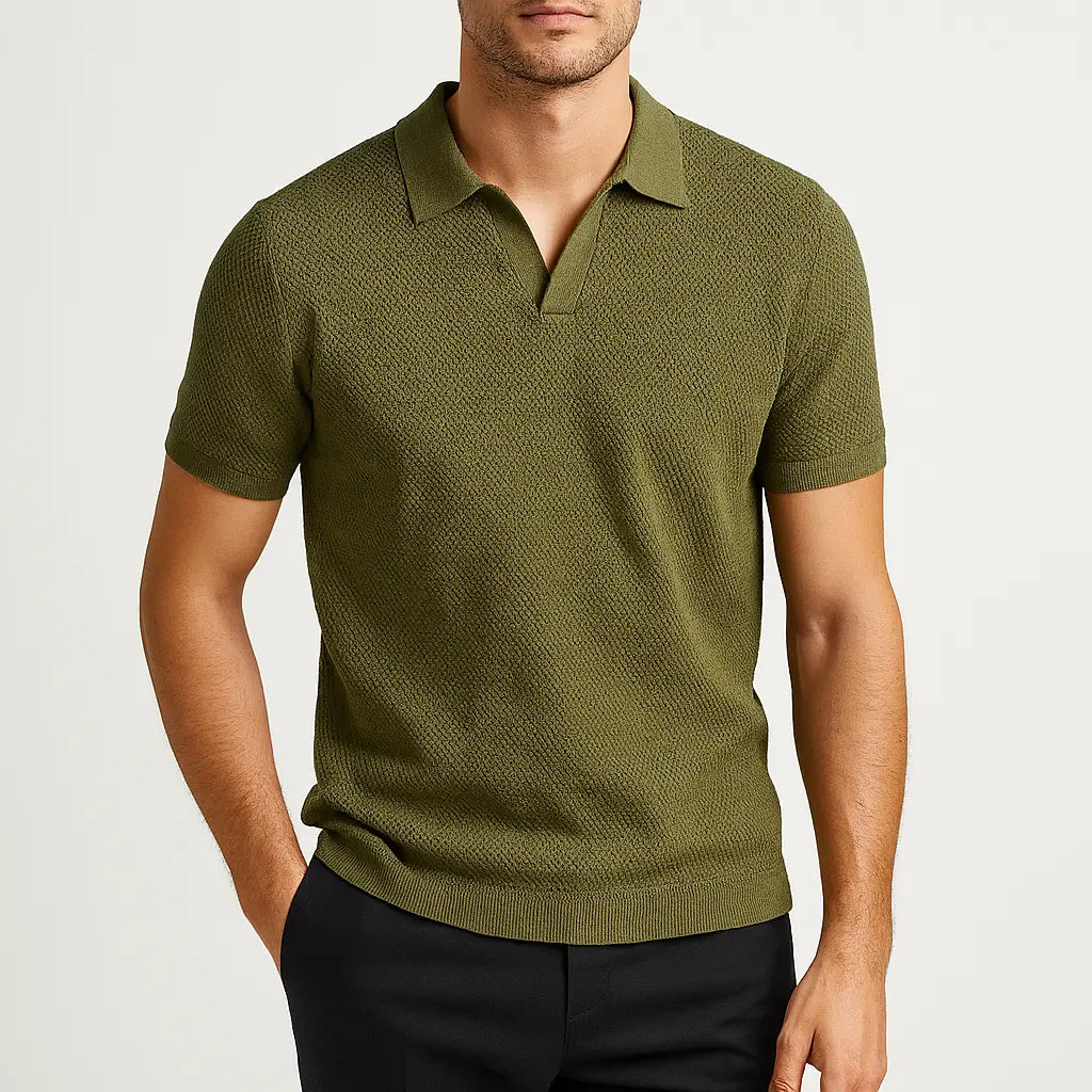 Strikket Poloshirt Til Mænd Med V-Udskæring | Let Struktur For Komfort Og Stil 3