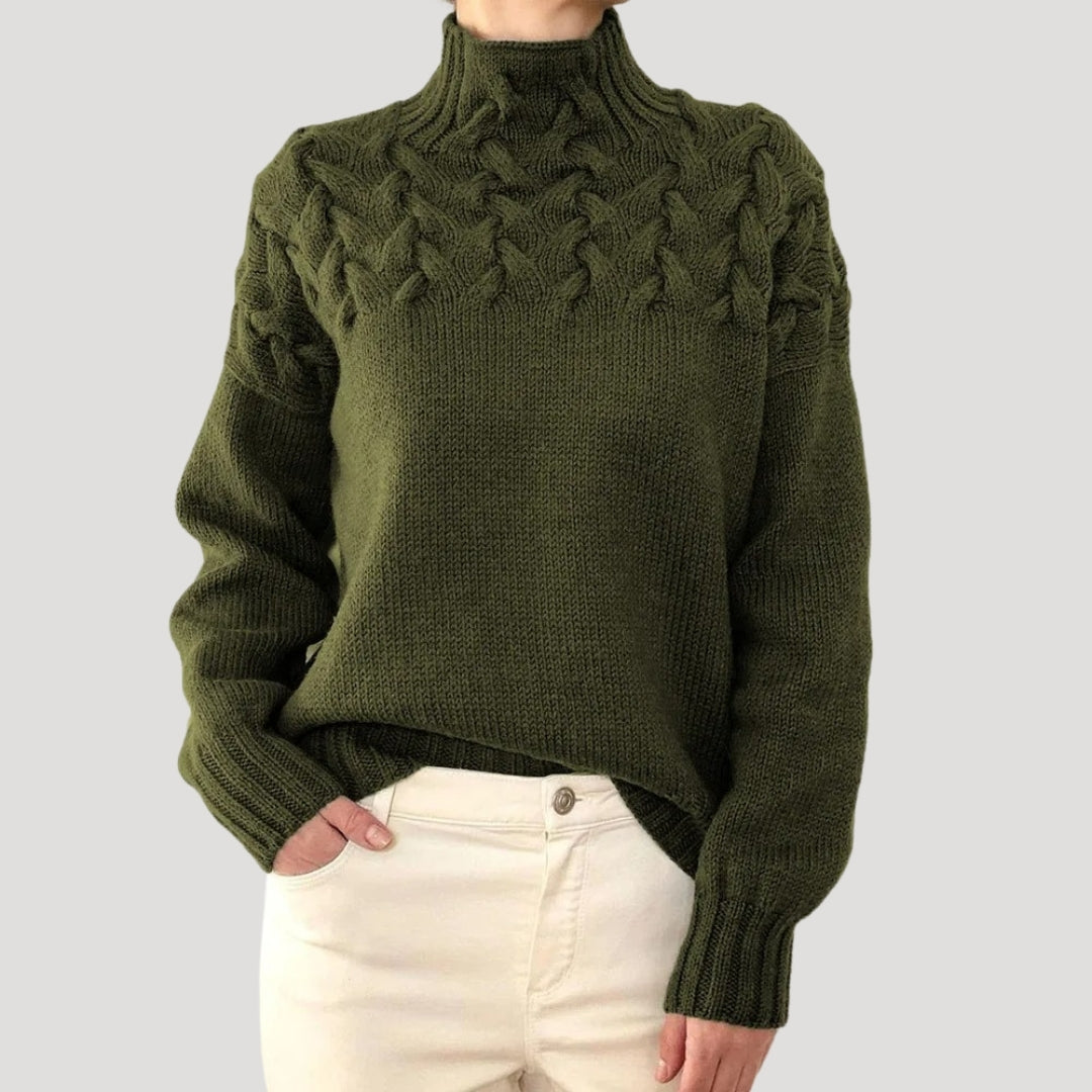Emma Kabelstrik Sweater Dame – Høj Hals og Snoninger