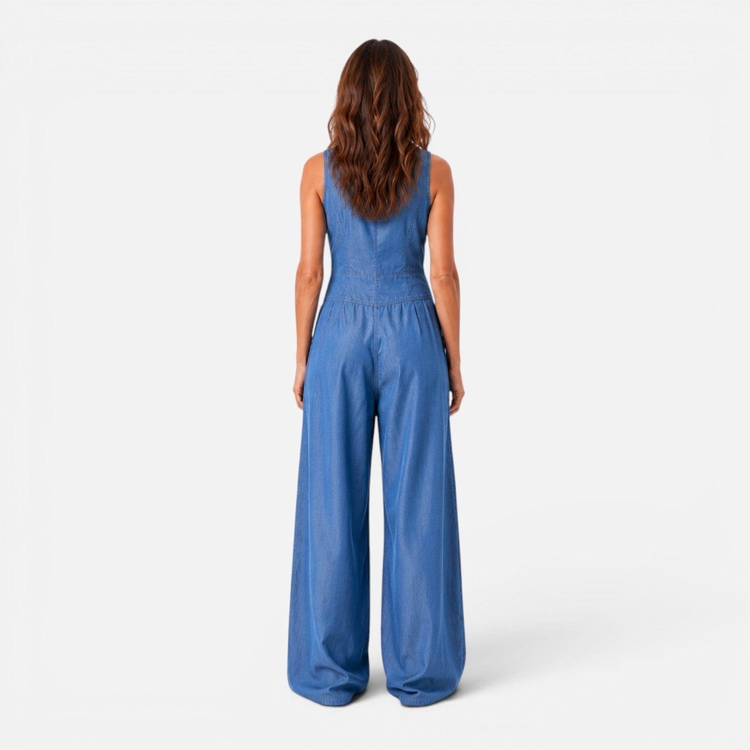 Sigrid | Denim Buksedragt Dame med V-Hals og Vide Bukseben | Komfortabel One-Piece til Sommer 2