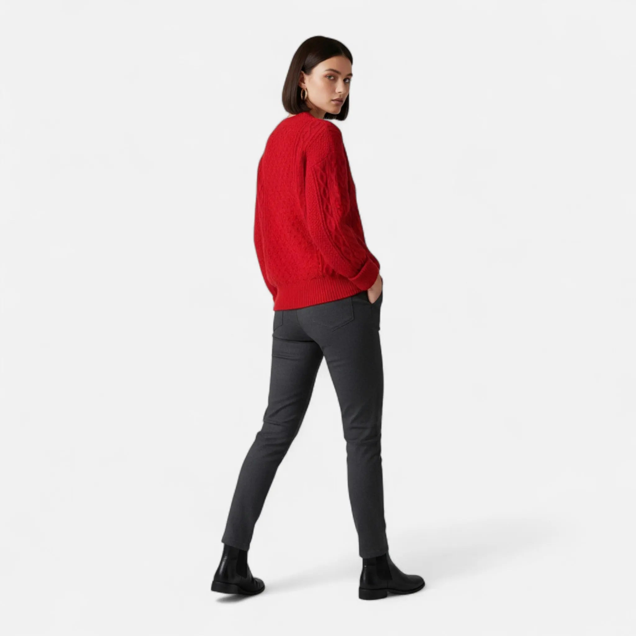 Striktrøje til kvinder med strukturmønster og rund hals