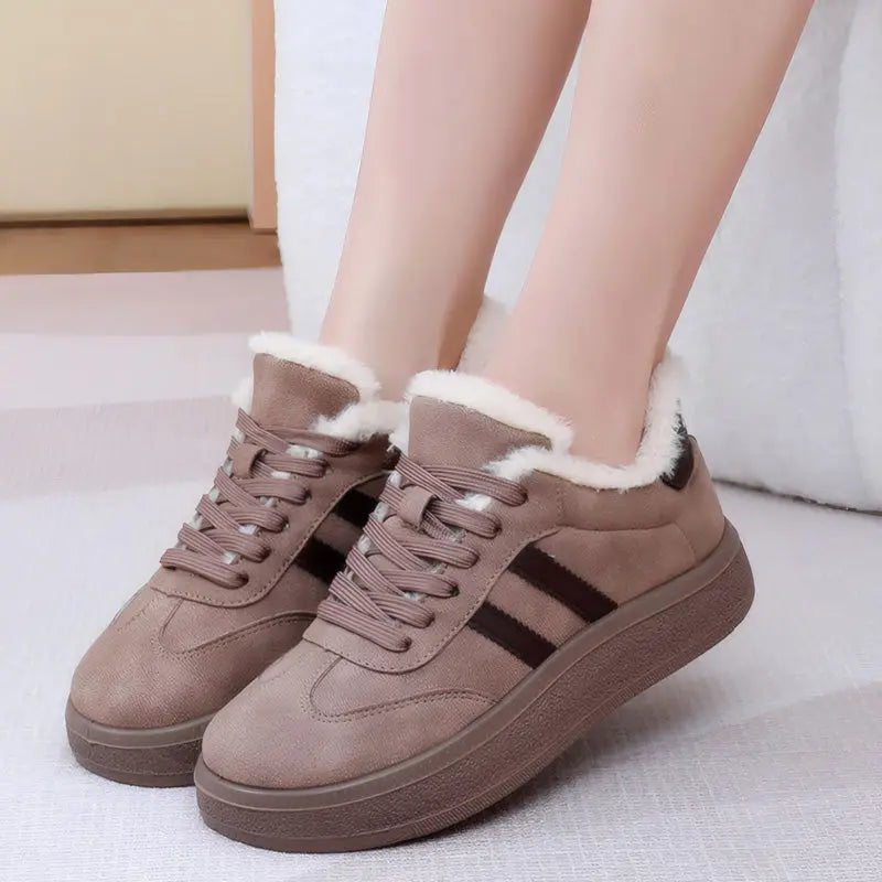 Orthopedic Suede Trainers for Women – Wide Fit, Cozy & Supportive Panorla