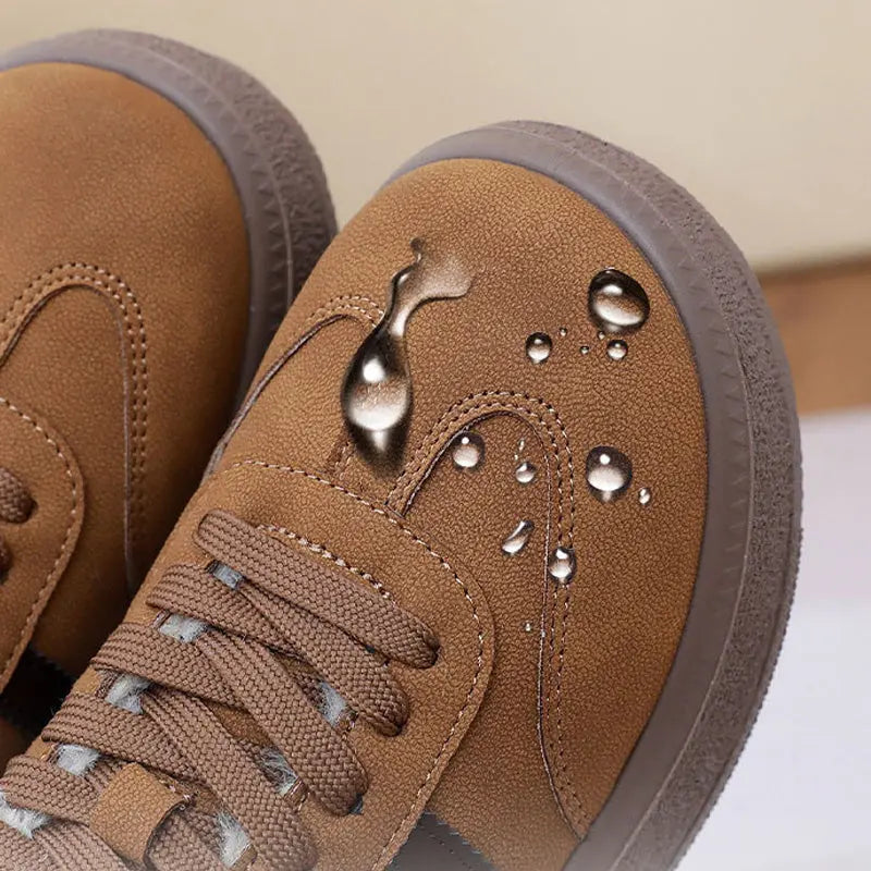 Orthopedic Suede Trainers for Women – Wide Fit, Cozy & Supportive Panorla