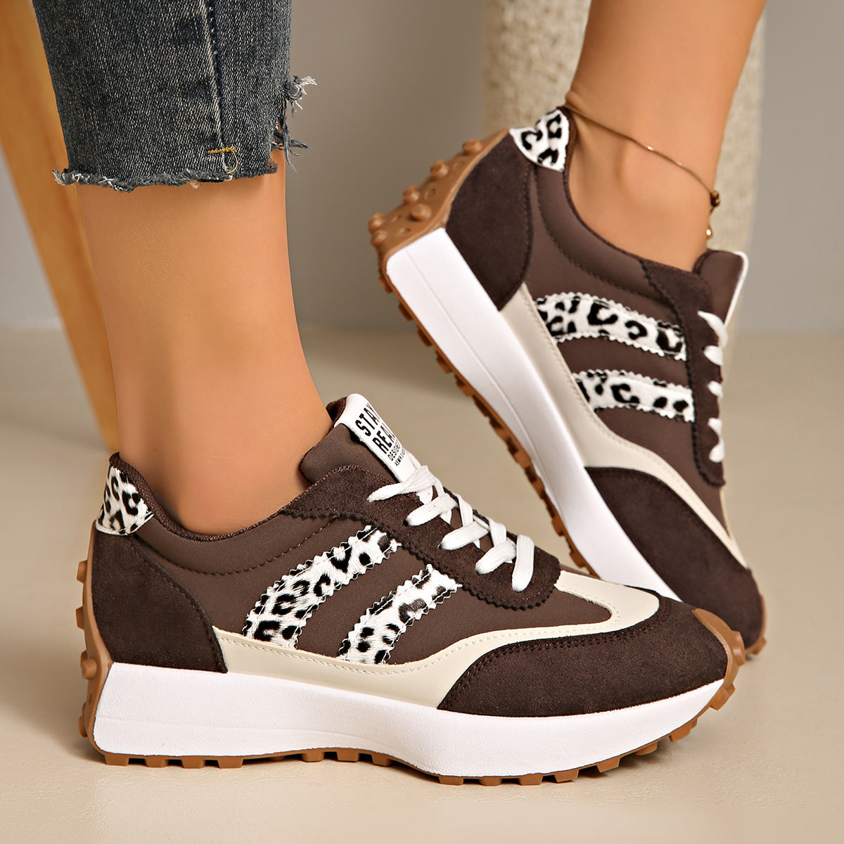Ortopædiske Sneakers Dame – Bred Pasform, Lette Komfortsko