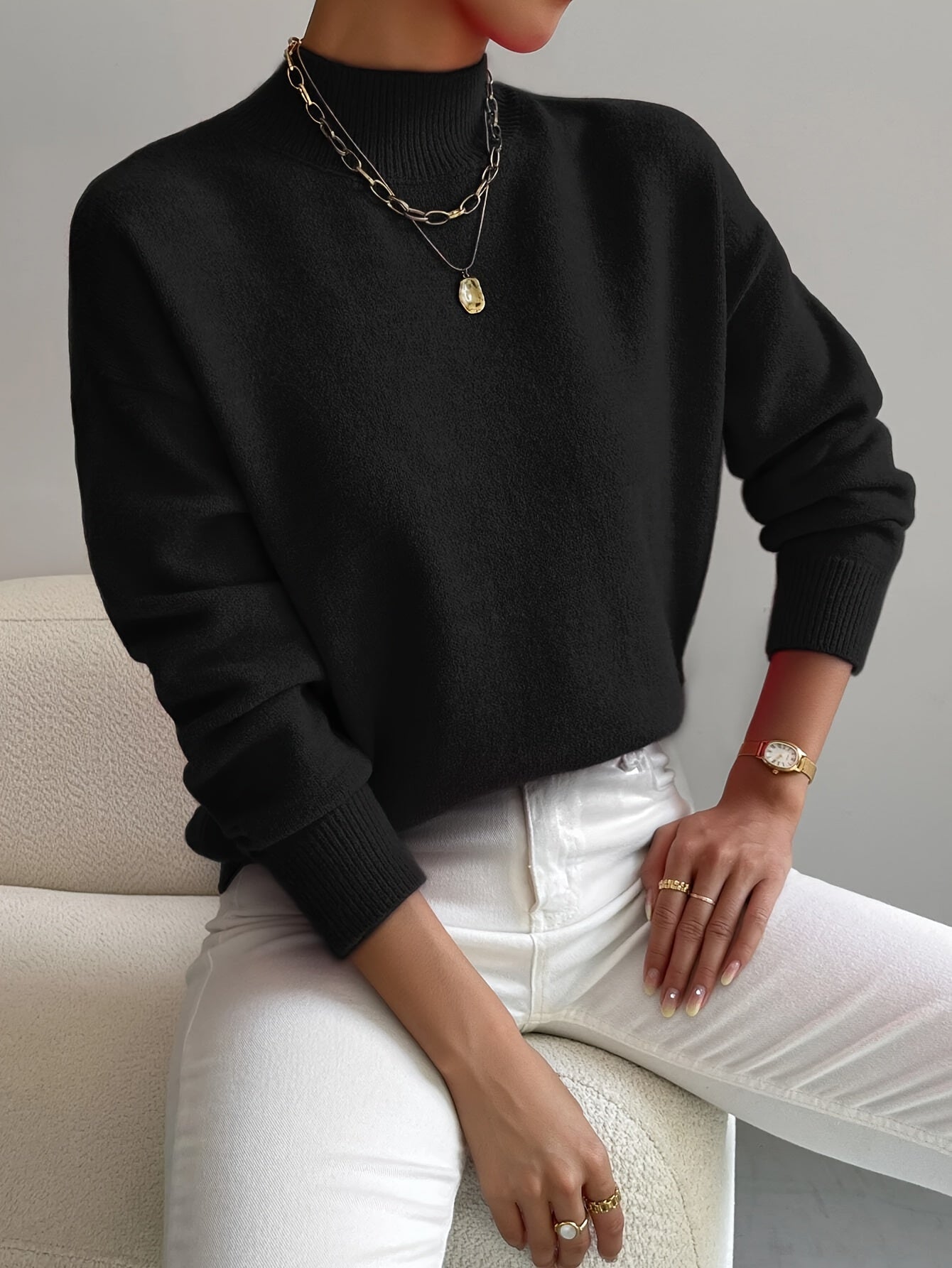 Women's Fitted Turtleneck Knit Jumper – Soft, Elegant