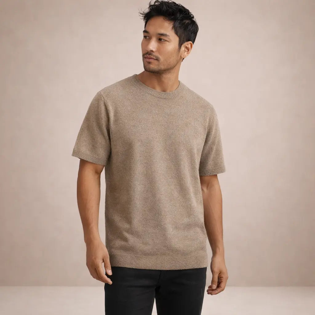 Luca | T-Shirt til Mænd med Korte Ærmer i Finstrikket Stof | Komfortabel og Stilfuld til Hverdagsbrug 13