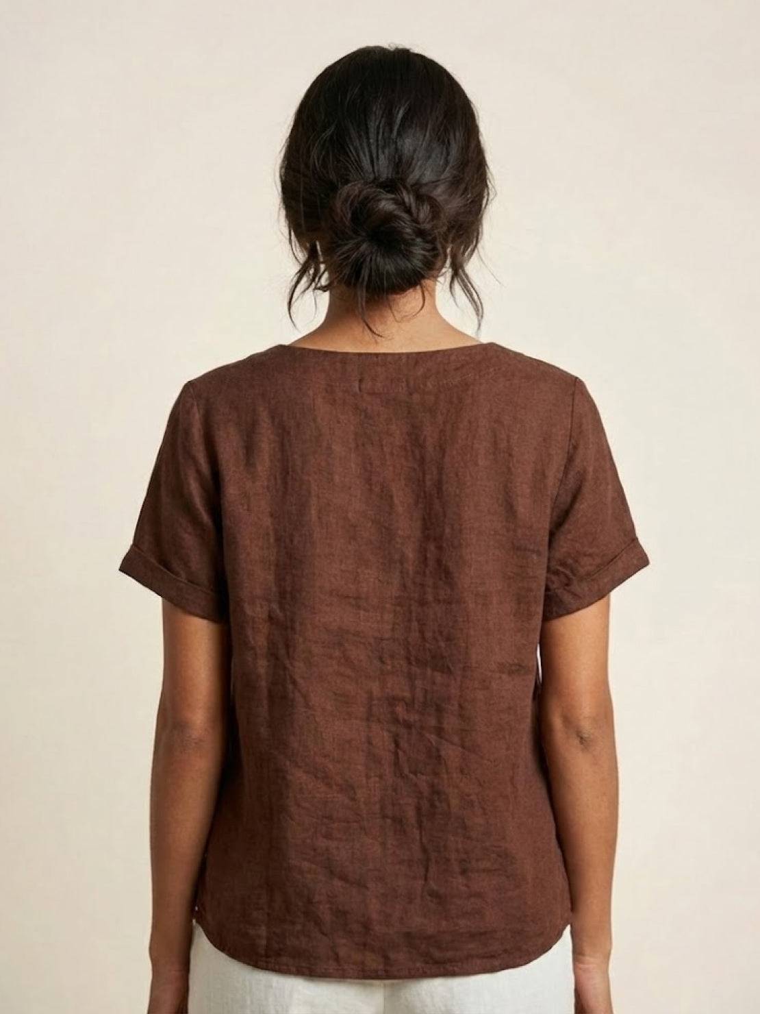 Linned Top Dame med Knapper – Løs Bluse med Korte Ærmer