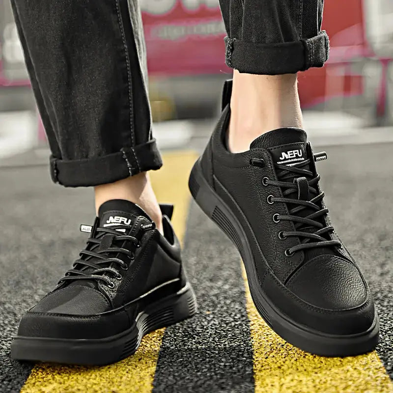 Sikkerhedssko | Vandtætte Slip-on Arbejdssko med Stålkappe | Komfortabel og Skridsikker Løsning til Optimal Beskyttelse 7