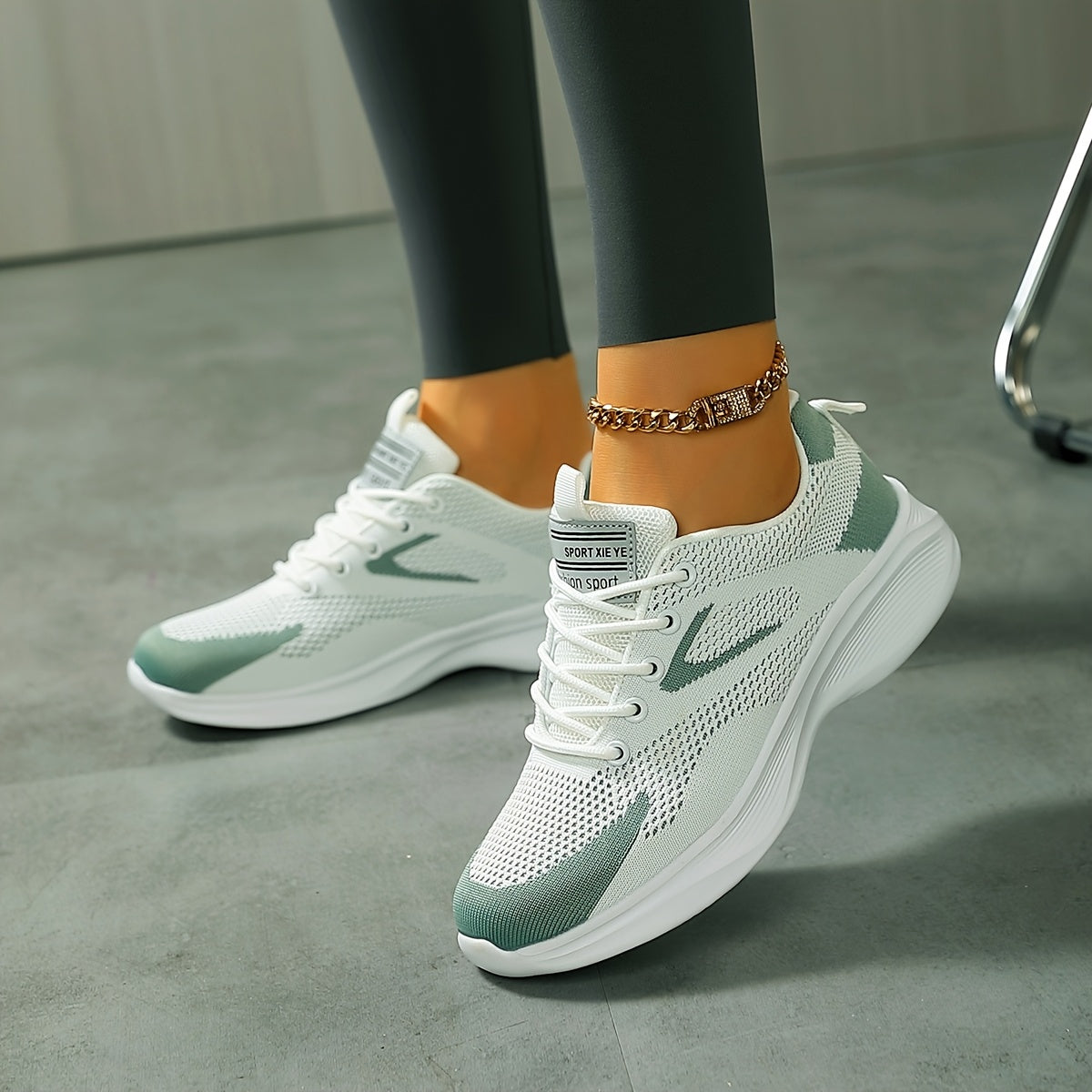 Sneakers Dame – Hvide Bløde Komfort Snøresneakers i Mesh