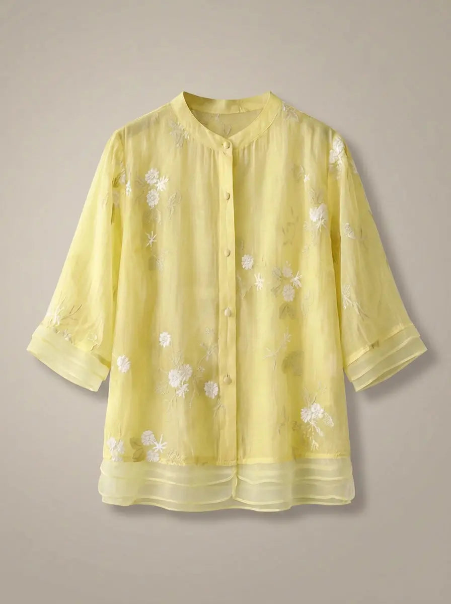 Alba | Bluse Dame med 3/4 Ærmer & Smock Detalje | Let Sommerbluse til Komfort og Stil 8