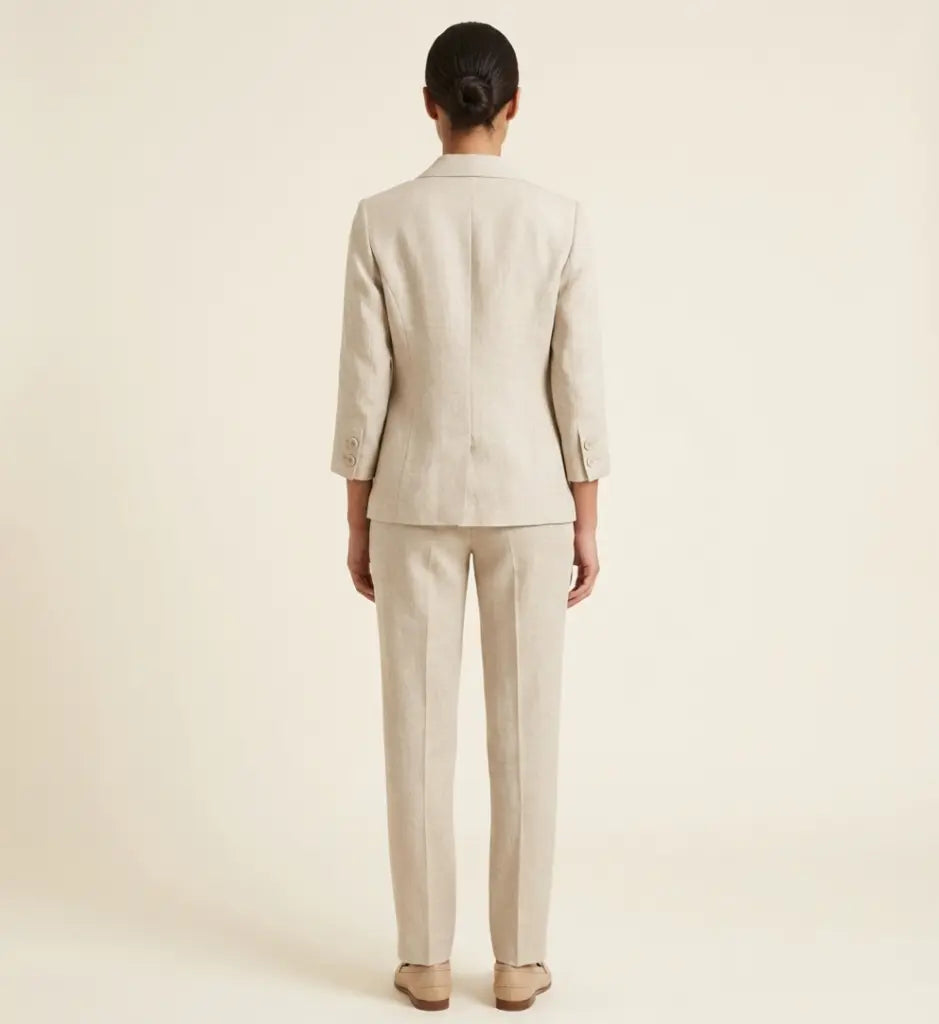 Tilde Beige Hørblazer Dame – Tailored med Knapfront og Lommer Panorla