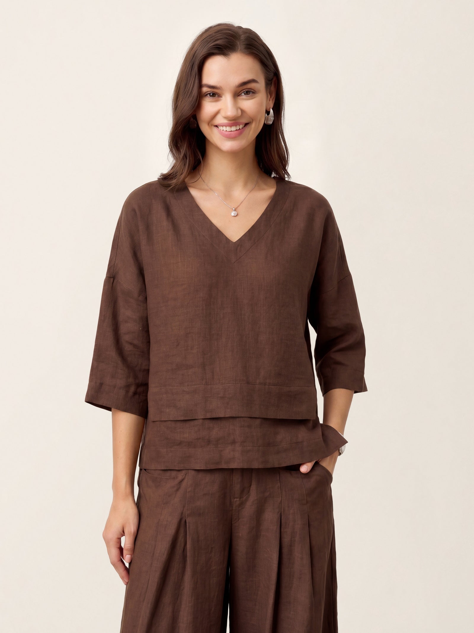 Viola Hørtop Dame – Drop Shoulder med Asymmetrisk Lag-kant
