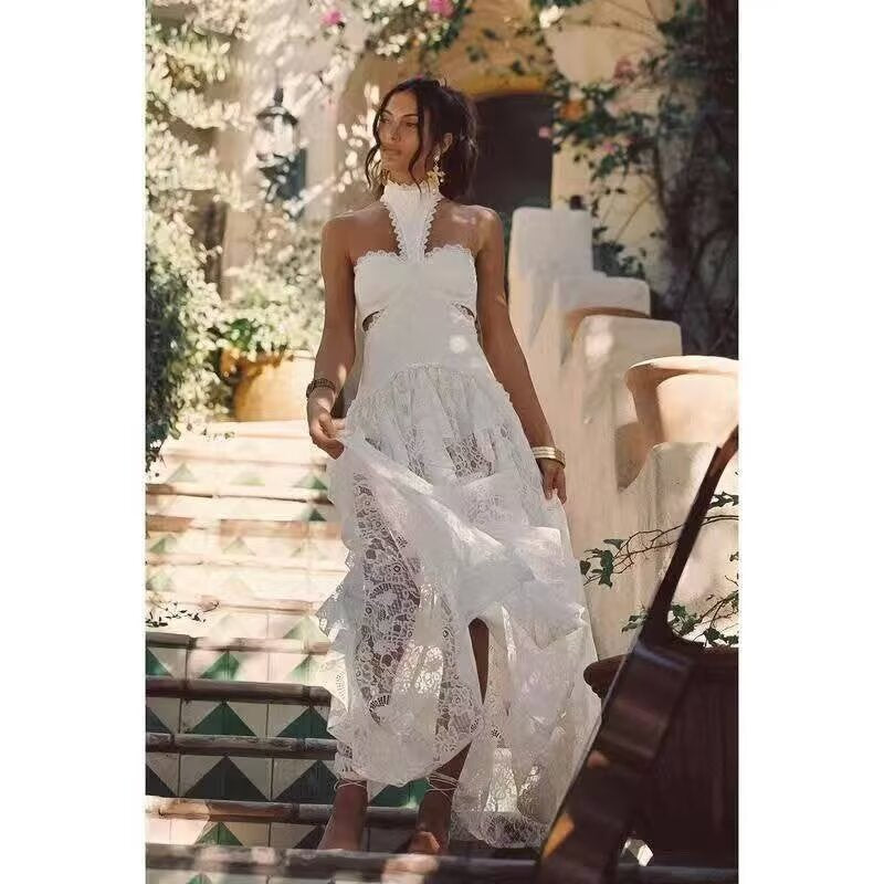 Koronkowa Sukienka Maxi – Elegancka