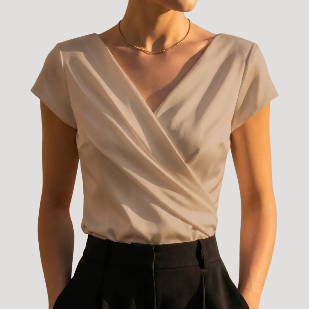 Elegant Slåom-Bluse til Kvinder med Draperet Design | Feminin V-Udskæring til Hverdag og Aften 2
