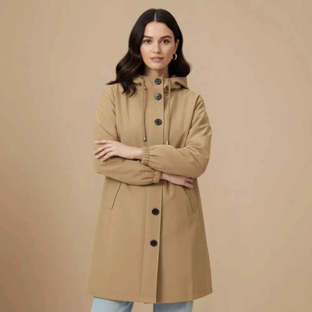 Vinterjakke Dame – Let Windjakke med Hætte – Beskyttende Komfort til Overgangsvejr