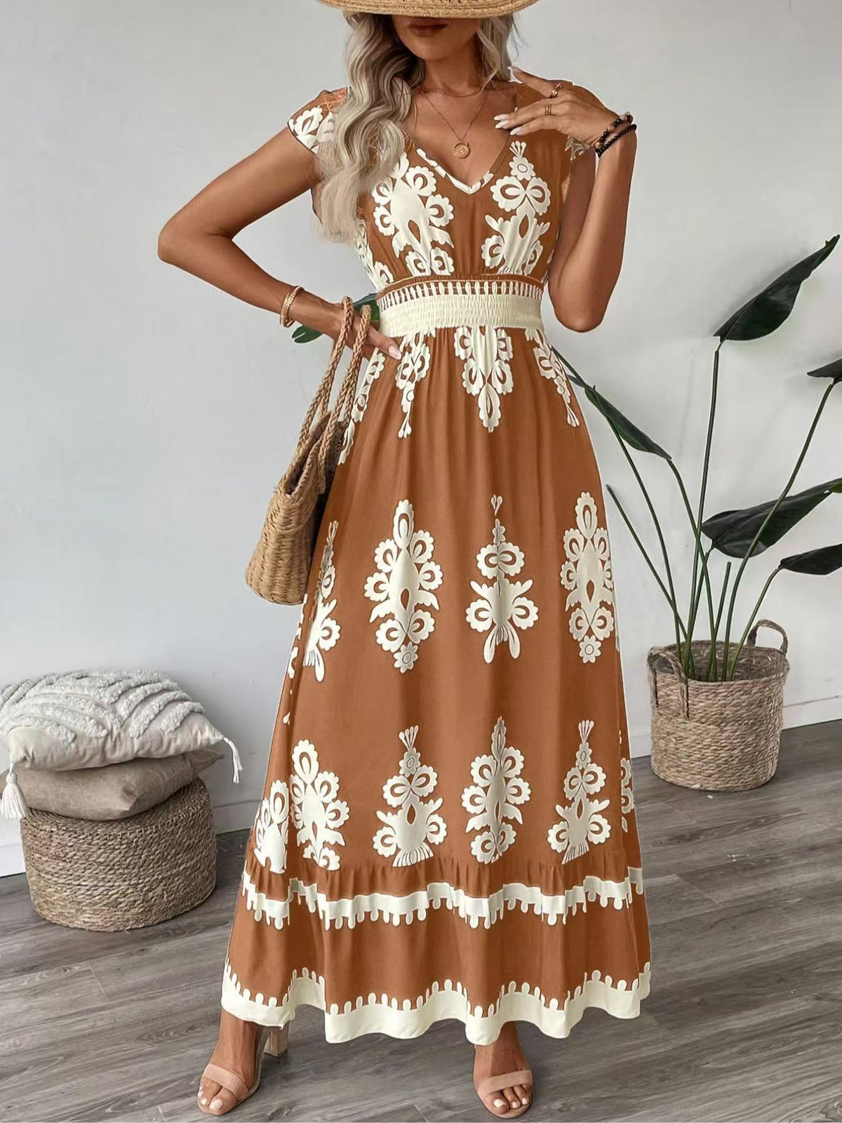 Blomstret Maxikjole Dame V-Hals – Lang Sommerkjole