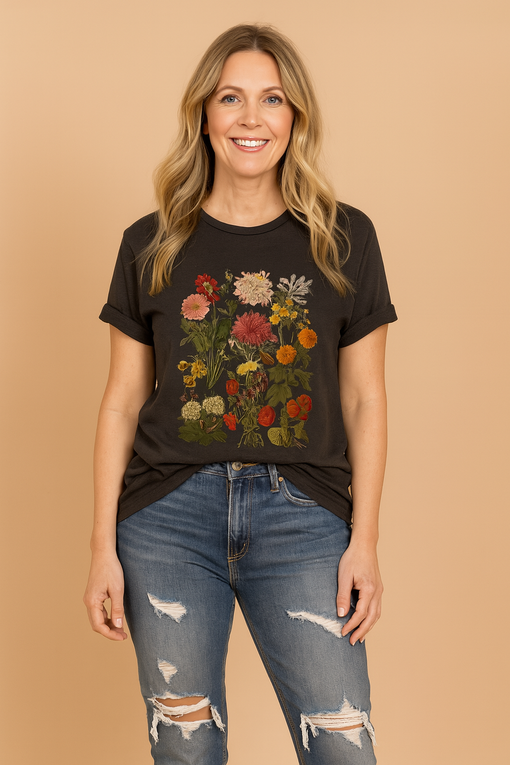 Bær | Dame T-Shirt Med Print - Botanisk Blomsterdesign i Blødt Bomuld | Løs Pasform til Sommerkomfort 4