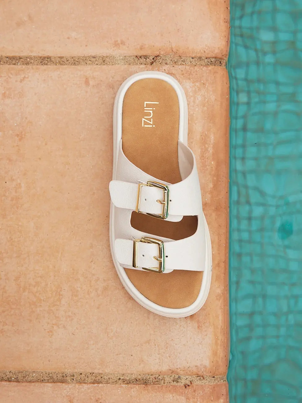 Flade Sommerdame Sandaler med Dobbelt Spænde & Blød Indersål | Komfortabel Design til Varme Dage 2