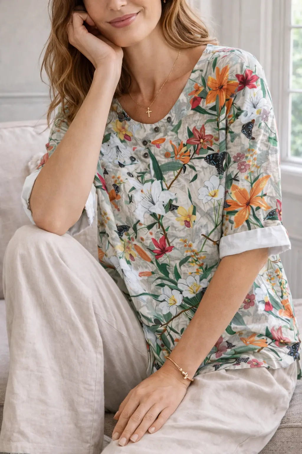 Bluse dame botanisk blomsterprint knapkrave bomuldsblanding relaxed hverdag sommer  Panorla
