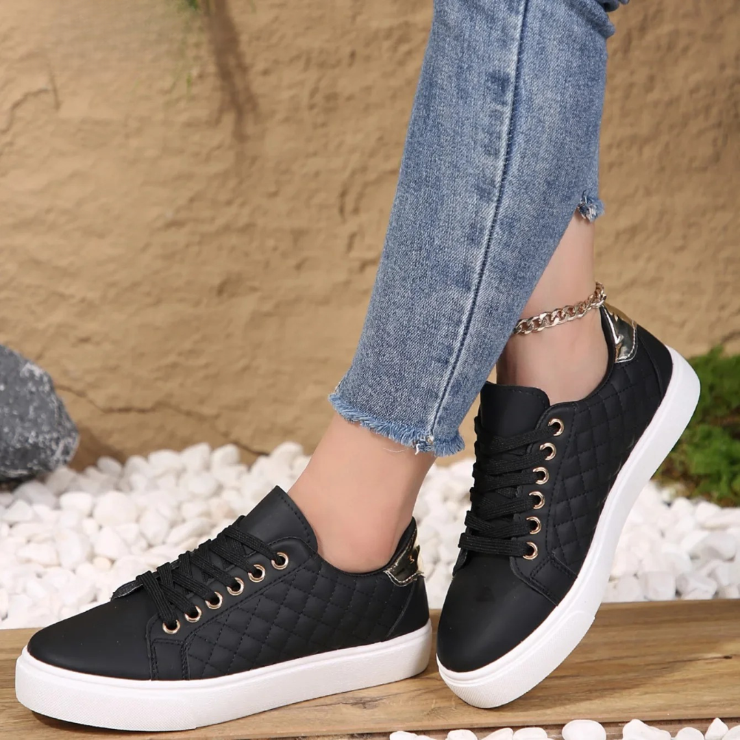 Ortopedyczne Buty Damskie – Pikowane Komfortowe Sneakersy