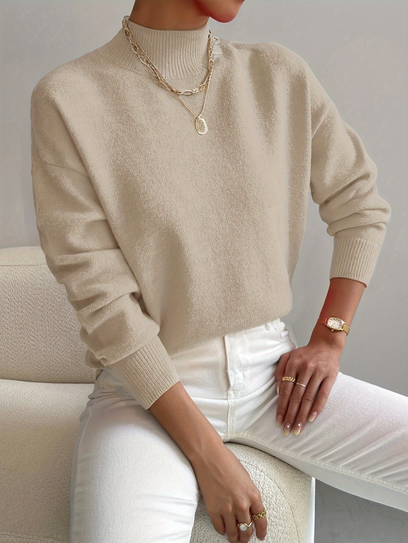 Women's Fitted Turtleneck Knit Jumper – Soft, Elegant