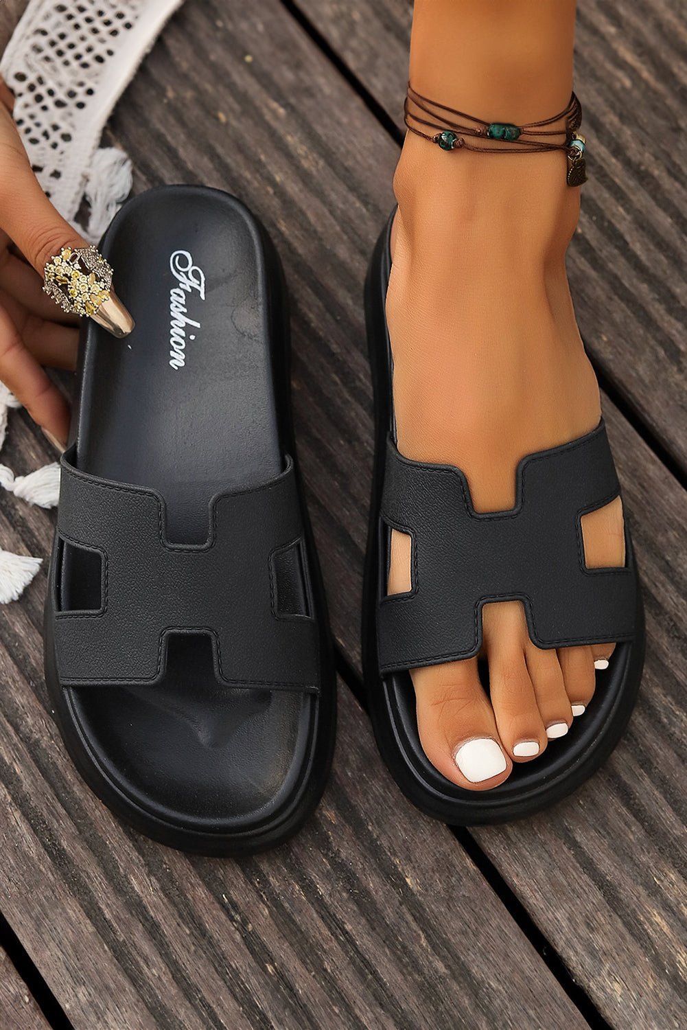 Alma Plateau Slides Dame – H-Rem med Cut-Out og Åben Tå
