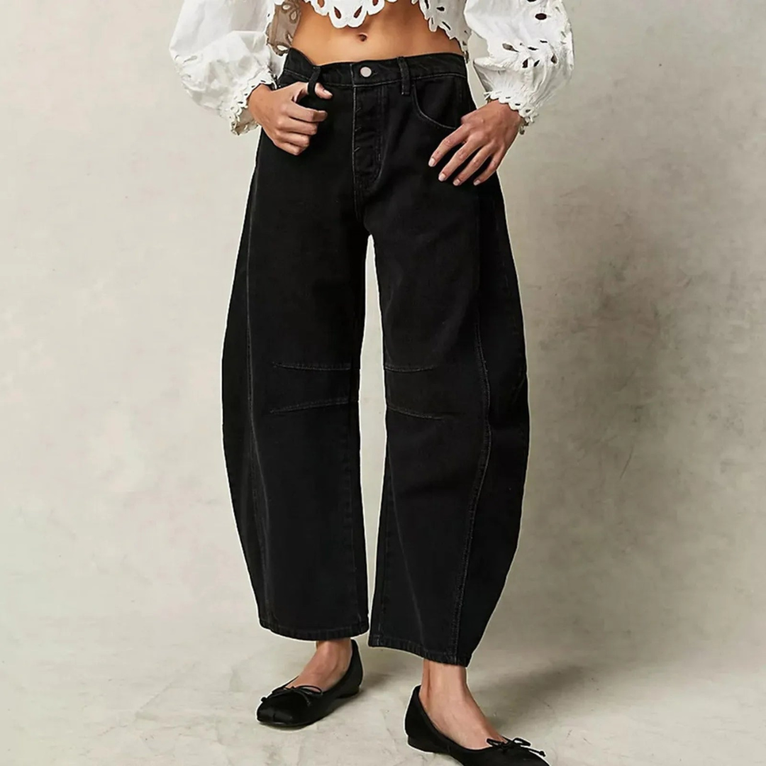Nanna | Barrel Leg Jeans for Women with Curved Design | Soft Denim for Casual Comfort 2