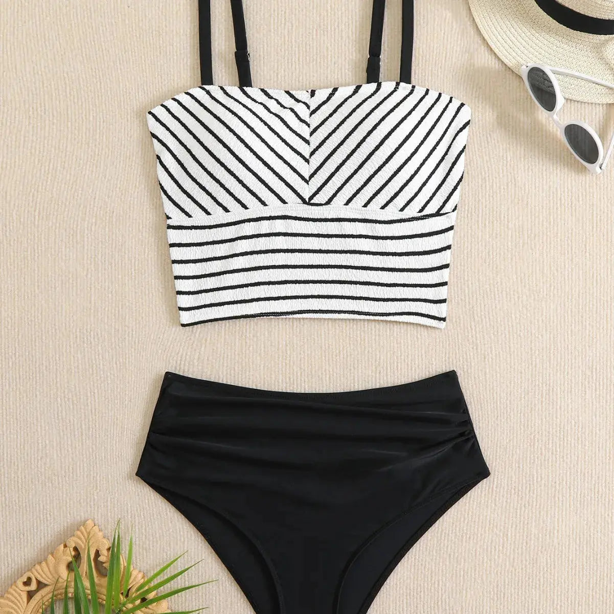 Højtaljet Bikini Damer | Stribet Slim Fit Badetøj med Brystpuder | Flatterende Pasform til Sommerferien 4