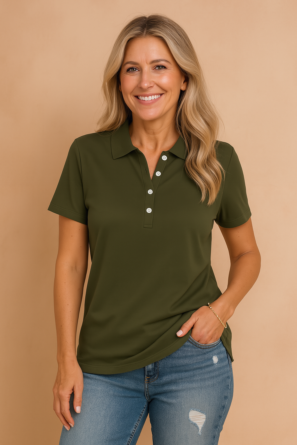 Teresa | Polo Shirt Dame med 4-Knapper og Tætsiddende Pasform | Blød Sommertop til Hverdag og Arbejde 5
