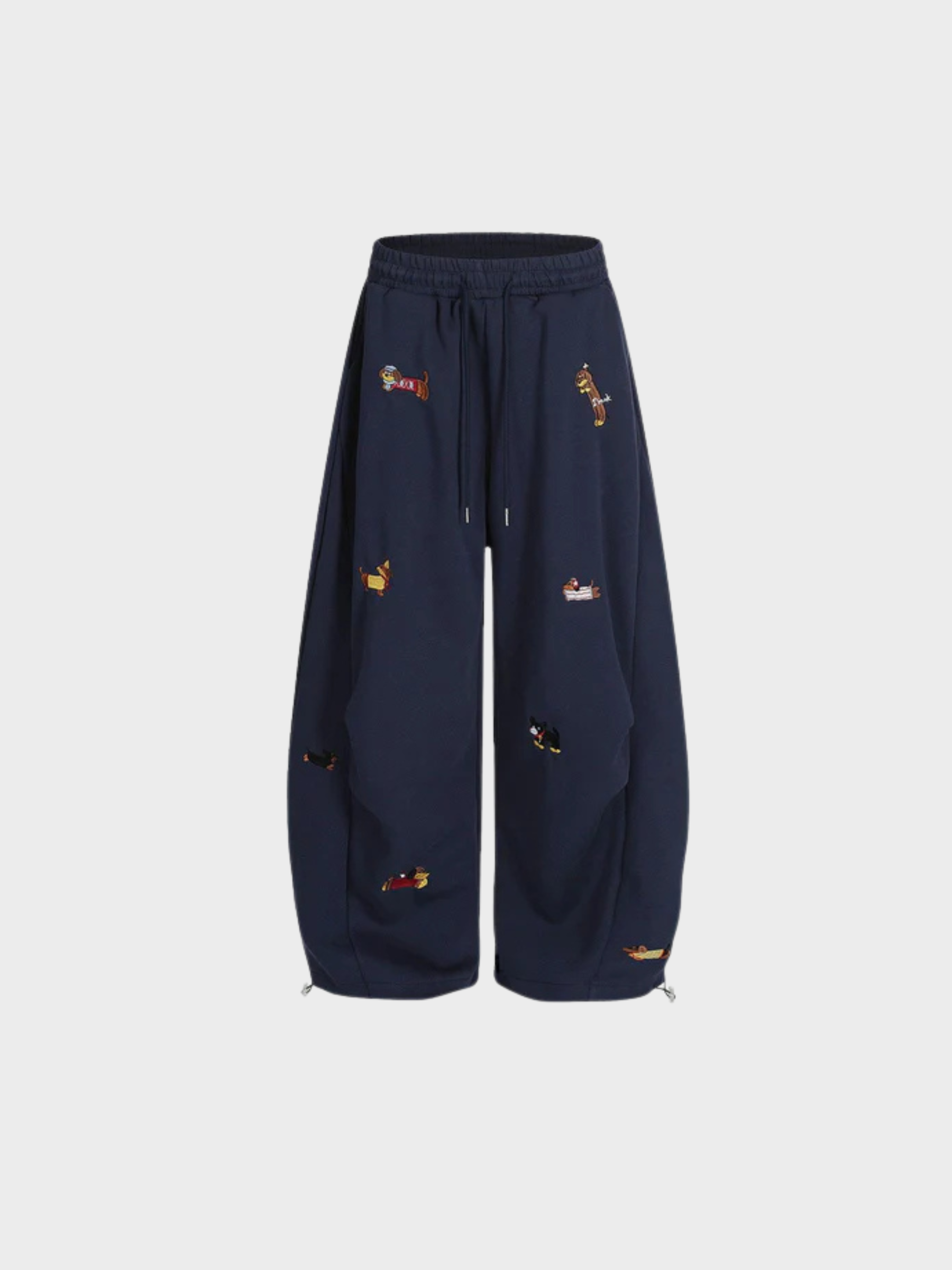Nora Barrel Sweatpants Dame – Høj Talje med Broderet Hund