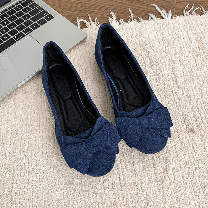Ballerina Sko Dame – Bred Pasform i Kunstruskind med Sløjfe
