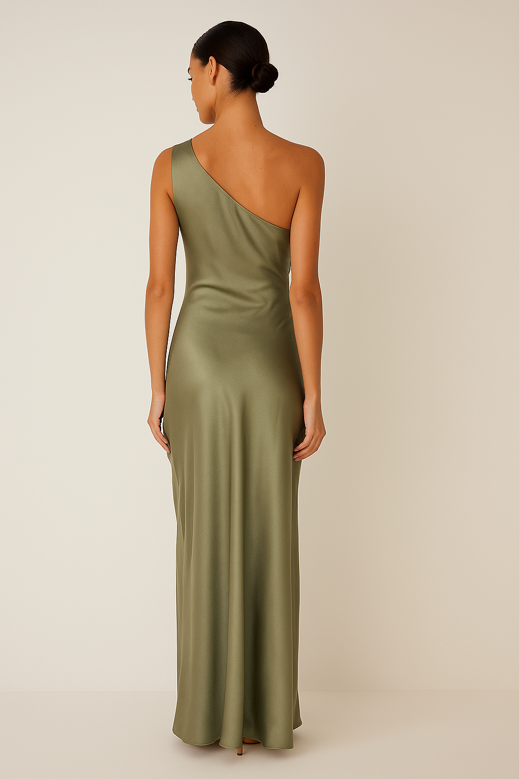 Hedda Grøn | Maxi Kjole med One Shoulder Design & Høj Slids | Sensuel Galla Kjole til Bryllup og Festlige Aftenevents 3