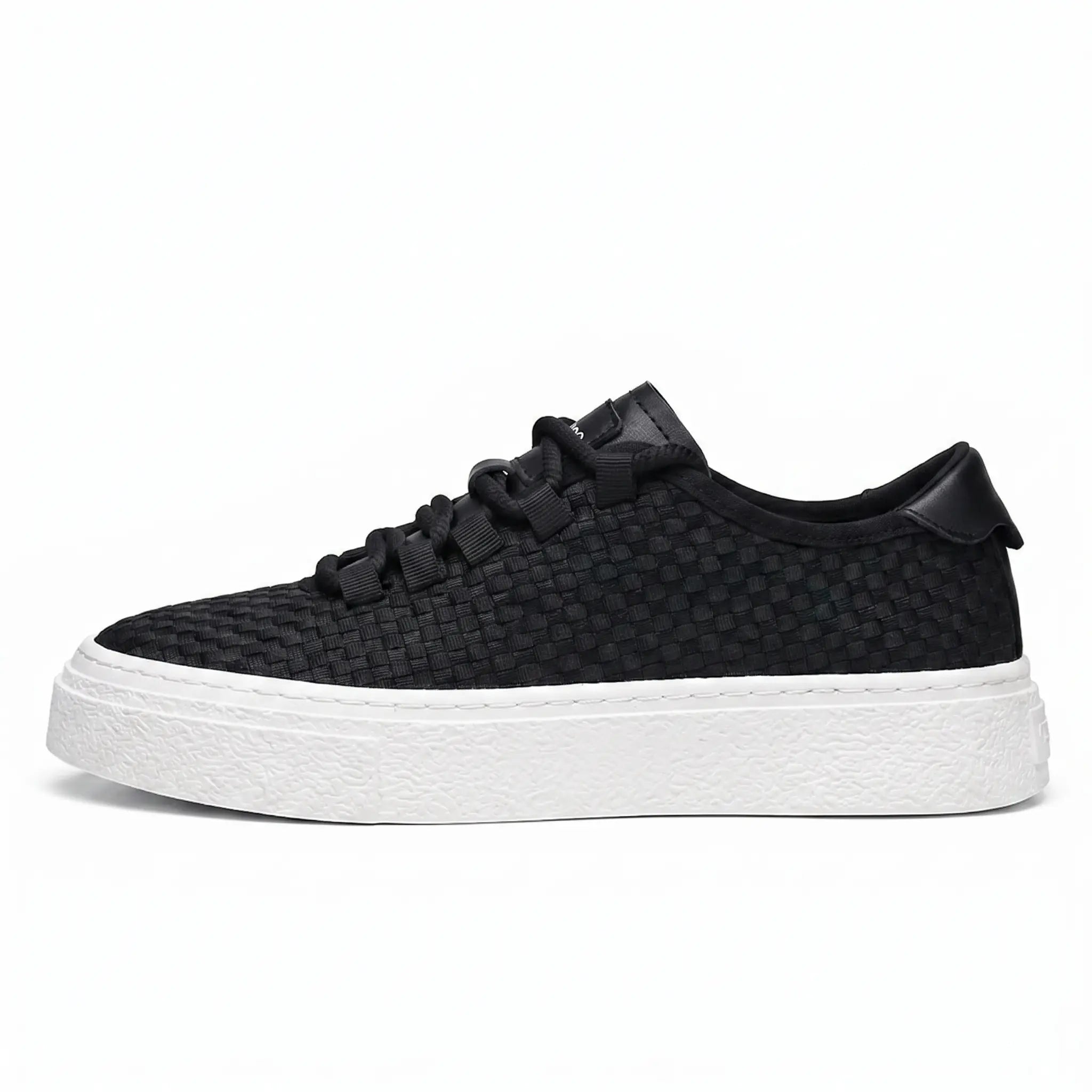 Men's Sneakers – Breathable Design with Robust Comfort
