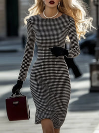 Élodie | Retro Elegant Houndstooth Kjole – Rund Hals & High-End Udtryk