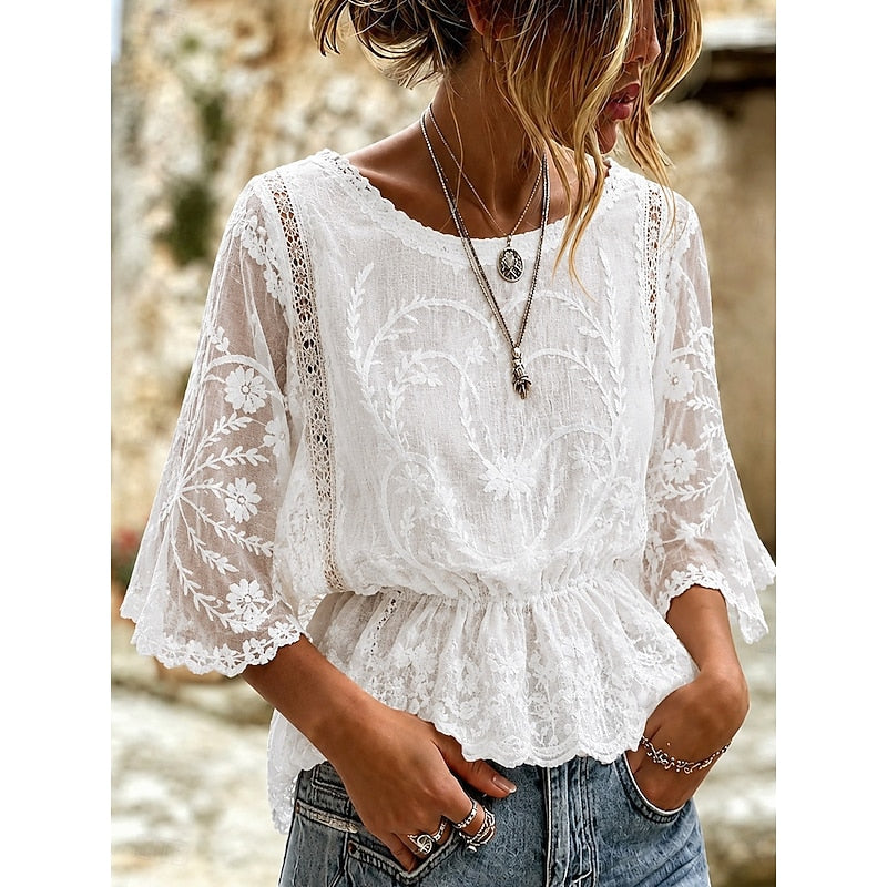 Broderet Bluse Dame – Blondebluse med Peplum og 3/4 Ærmer