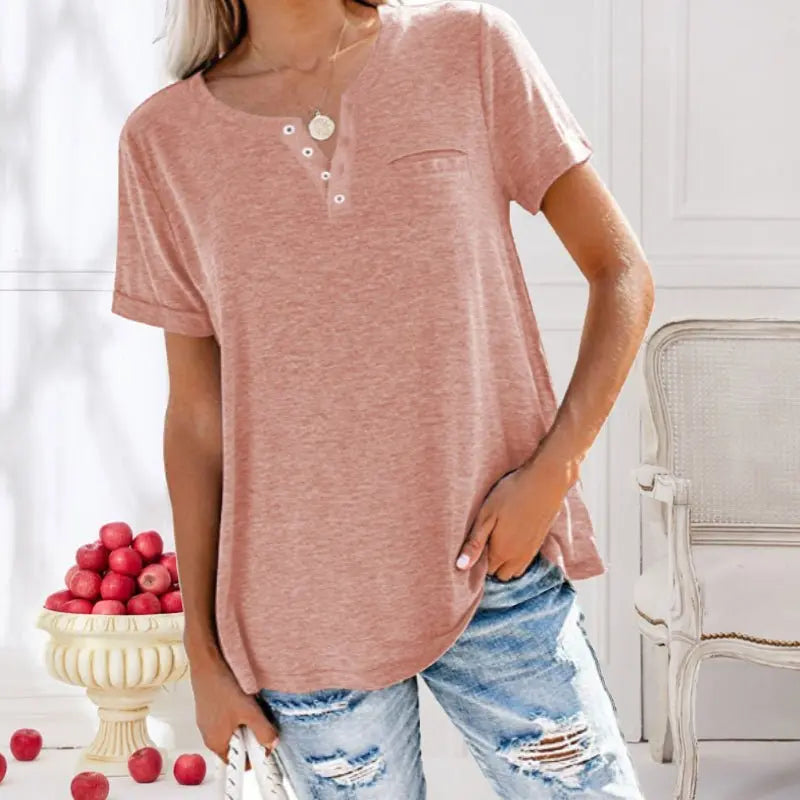 Astrid T-shirt Dame med Knaplukning – Brystlomme i Bomuld  Panorla